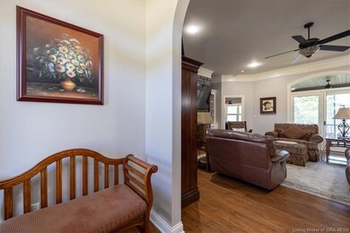 5237 Shadow Lake Dr, Floyds Knobs, IN 47119 - photo 5