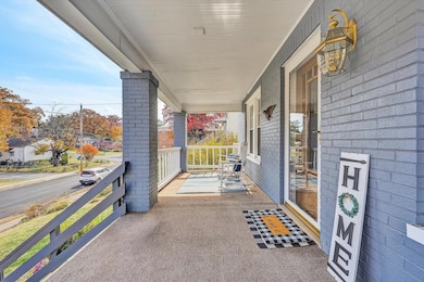 Over-Sized Front Porch