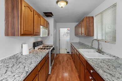 4301 N 48th Ave, Phoenix, AZ 85031 - photo 7