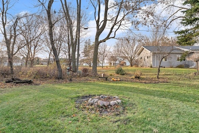 1710B Carriage Home Dr SW, Austin, MN 55912 - photo 6