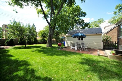 1210 E Evergreen St, Wheaton, IL 60187 - photo 7