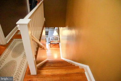 166 W Marshall Rd, Lansdowne, PA 19050 - photo 5