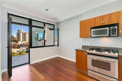 Door and Window opens and tilts!