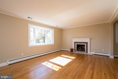 129 Hollow Brook Rd, Lutherville Timonium, MD 21093 - photo 5