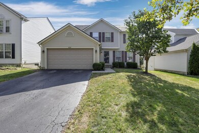 9310 Prestwick Green Dr, Columbus, OH 43240 - photo 2