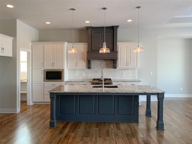 25818 W 96th St, Lenexa, KS 66227 - photo 2