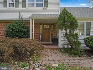 707 Kent Rd, Wallingford, PA 19086 - photo 5