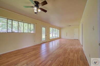 4705 Walnut St, Texarkana, TX 75503 - photo 6