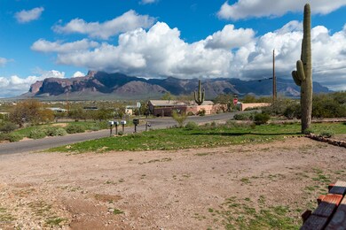 Majestic Mountain Views!