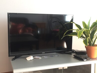 30 Bay View Ave unit 3, Salem, MA 01970 - photo 3