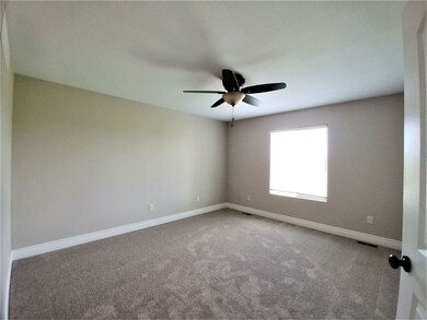 811 S Longbranch Dr, Maize, KS 67101 - photo 6