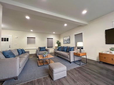 30 Eisenhower Dr, Rochester, NH 03867 - photo 2