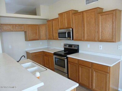 KITCHEN (1)