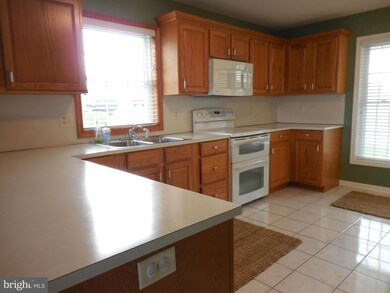 1196 Hollywell Ave, Chambersburg, PA 17201 - photo 3