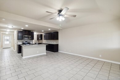 10819 Foals Range, San Antonio, TX 78254 - photo 6