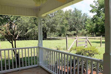 138 Greenlea Cir, Crawfordville, FL 32327 - photo 3