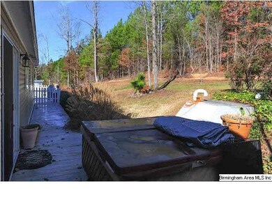 Back yard Hot Tub and Privacy Surrounds!