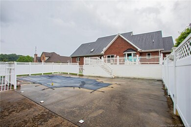 6102 Pebble Creek Cove, Floyds Knobs, IN 47119 - photo 3