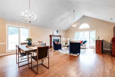 Open living room/dining room, gas FP