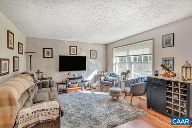 3950 Boston Creek Dr, Charlottesville, VA 22902 - photo 2