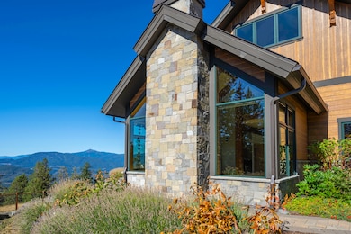 1940 Soda Mountain Rd, Ashland, OR 97520