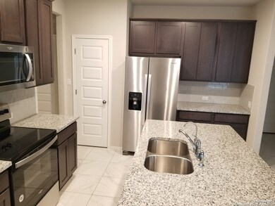 6123 Longhurst Way, San Antonio, TX 78218 - photo 4