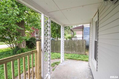 1409 N Mclean St, Lincoln, IL 62656 - photo 2