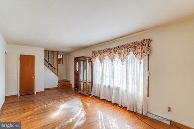 749 W 12th St, New Castle, DE 19720 - photo 6