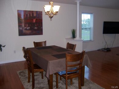 827 S Fork Dr, Easton, PA 18040 - photo 3