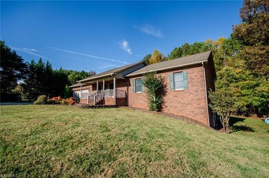 151 Morrison Creek Rd, Statesville, NC 28625 - photo 3