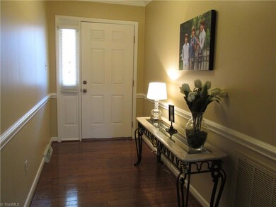 Welcome guest in this spacious foyer.