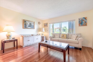 145 Lake Frances Dr, West Palm Beach, FL 33411 - photo 3