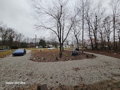 757 Cheyenne Cir, Beechgrove, TN 37018 - photo 4