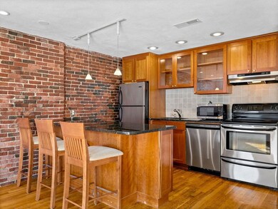 386 Commercial St unit 4A, Boston, MA 02109 - photo 4
