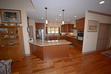 185 Trentwood Dr, Crossville, TN 38558 - photo 2