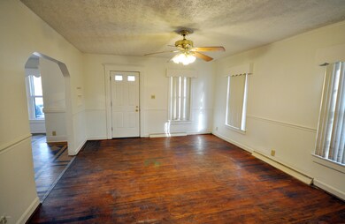 Living room 1