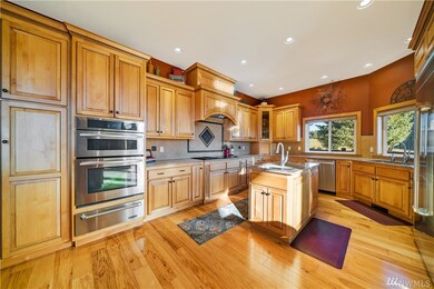 828 Brockway Rd, Chehalis, WA 98532 - photo 4