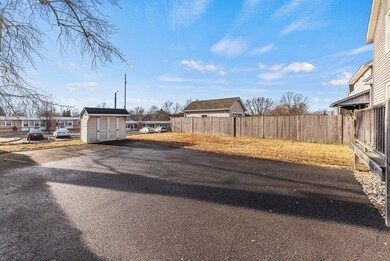 21 Silver St, West Springfield, MA 01089 - photo 4