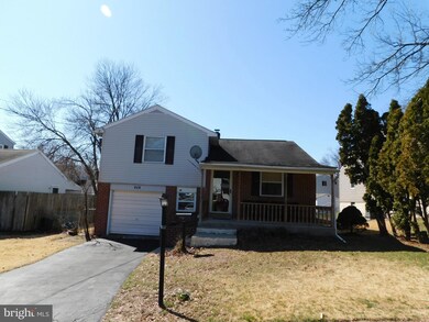 121 Pulaski St, Pottstown, PA 19464 - photo 2