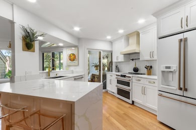 963 Duck Pond Rd, Fontana, WI 53125 - photo 5