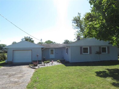 6455 N Mckinley Dr, Monon, IN 47959 - photo 3