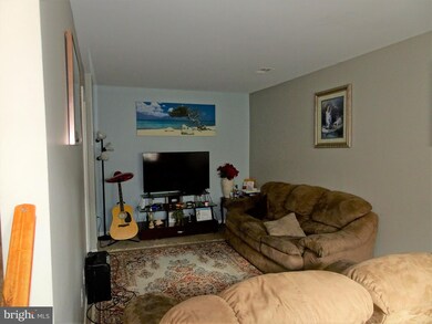 9746 Hagel Cir unit E, Lorton, VA 22079 - photo 7