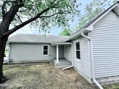 713 E Hill St, Louisville, KY 40217 - photo 4