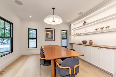 1497 Carroll St, Wantagh, NY 11793 - photo 4