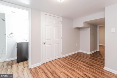 8539 Chestnut Oak Rd, Parkville, MD 21234 - photo 7