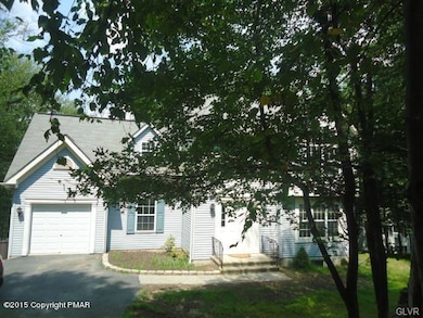 1156 Kensington Dr, East Stroudsburg, PA 18301 - photo 5