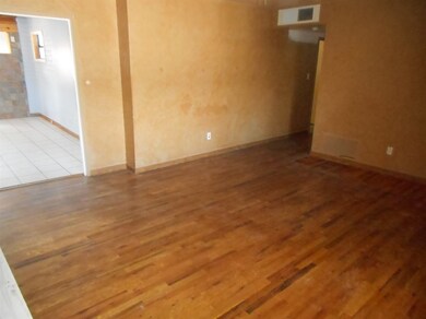 1907 Mountain View Ave, Alamogordo, NM 88310 - photo 2