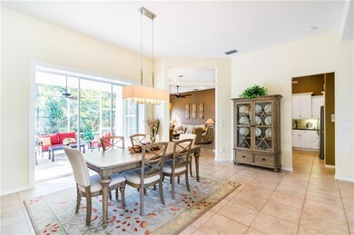 Living room, tray ceilings
