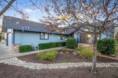 143 Saint Johns Dr, Grass Valley, CA 95945 - photo 2