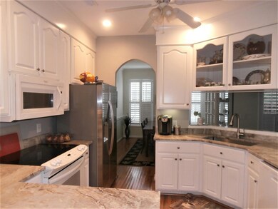 569 Woodspring Rd, Mount Pleasant, SC 29466 - photo 6